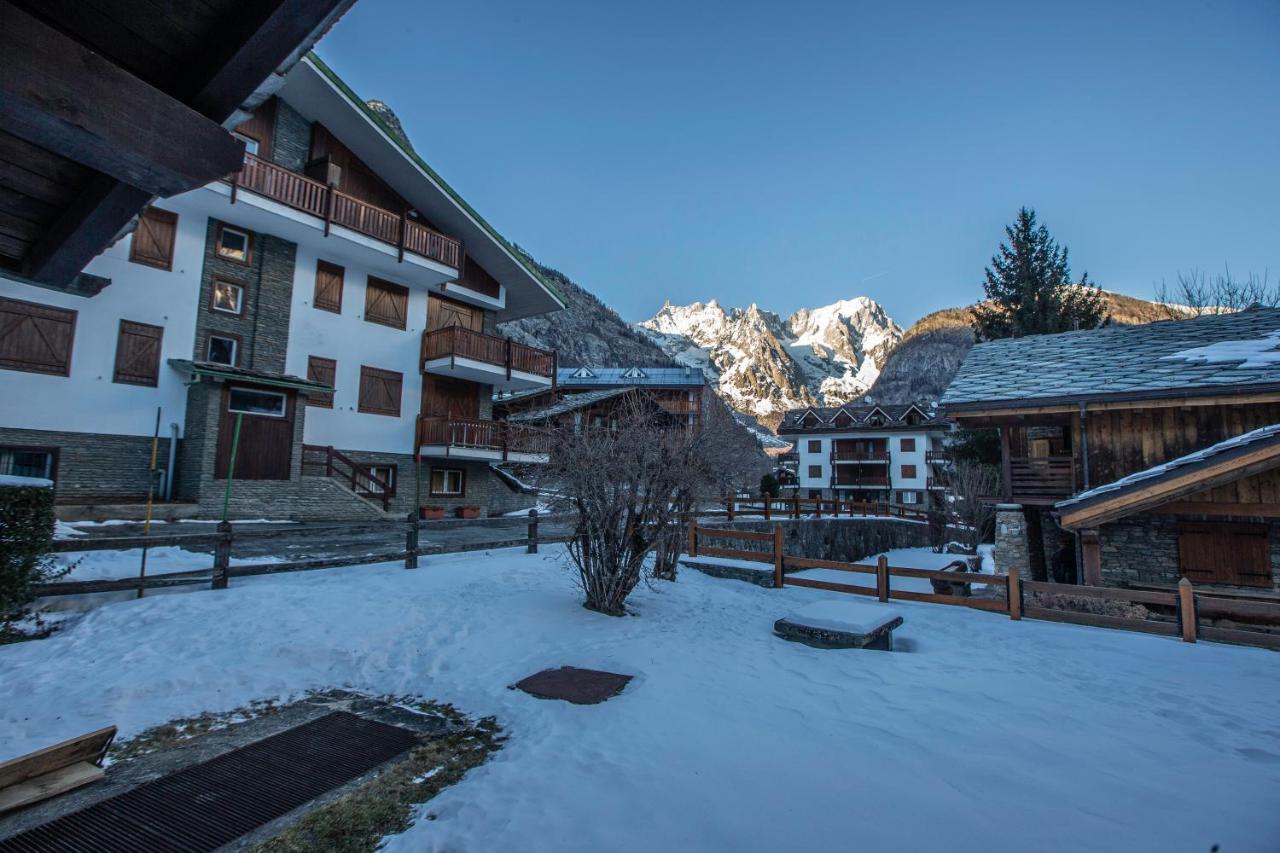 Joivy Family Apartment, Near Ski Lifts, In Courmayeur Exterior photo